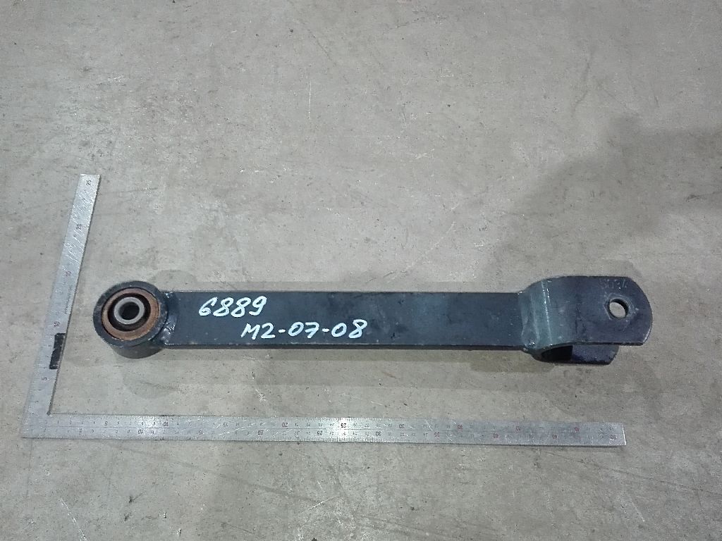 Стойка переднего стабилизатора б/у