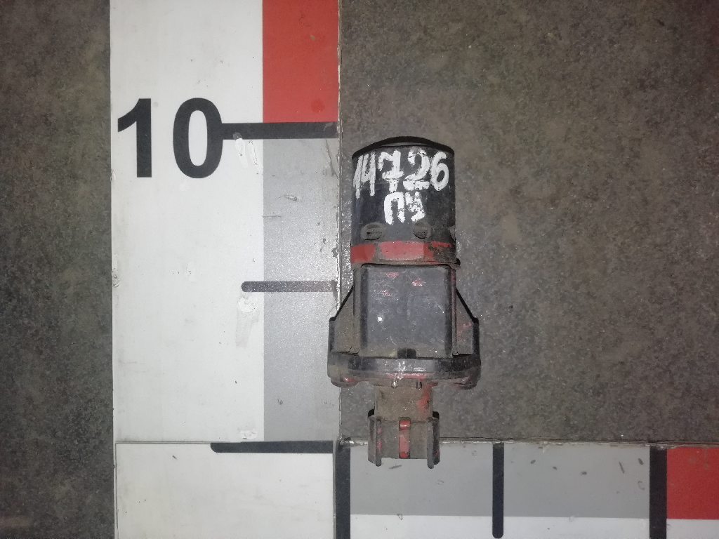 Кнопка запуска двигателя б/у