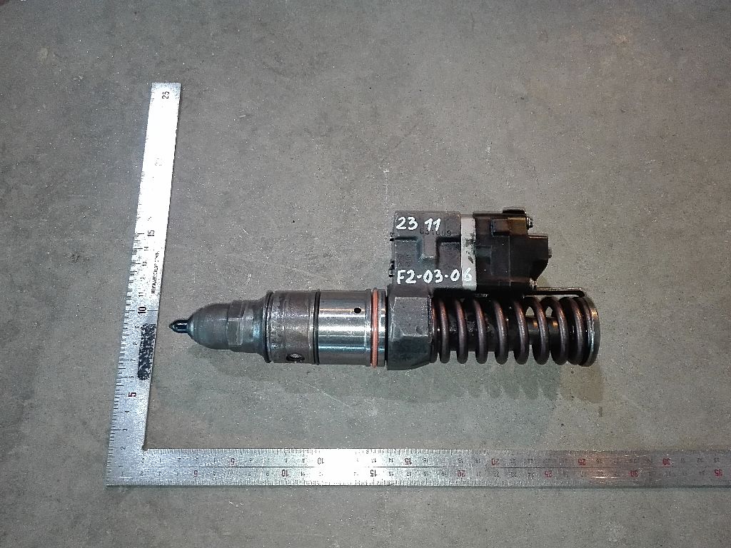 Форсунка топливная DD14 egr б/у