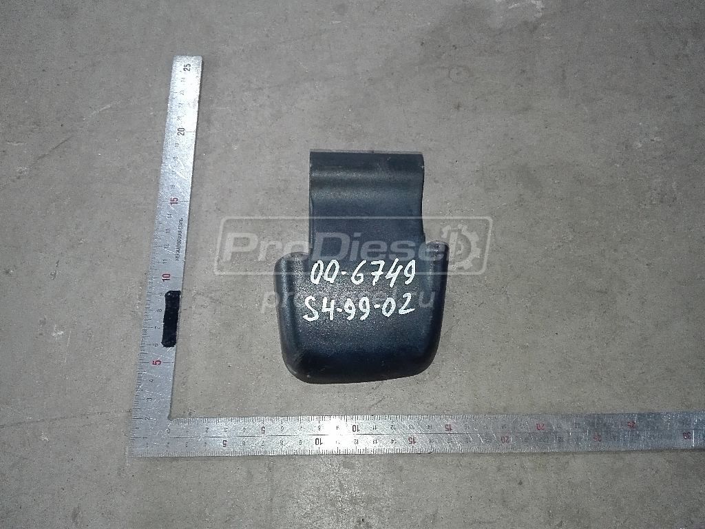 Накладка верхней петли правой двери б/у