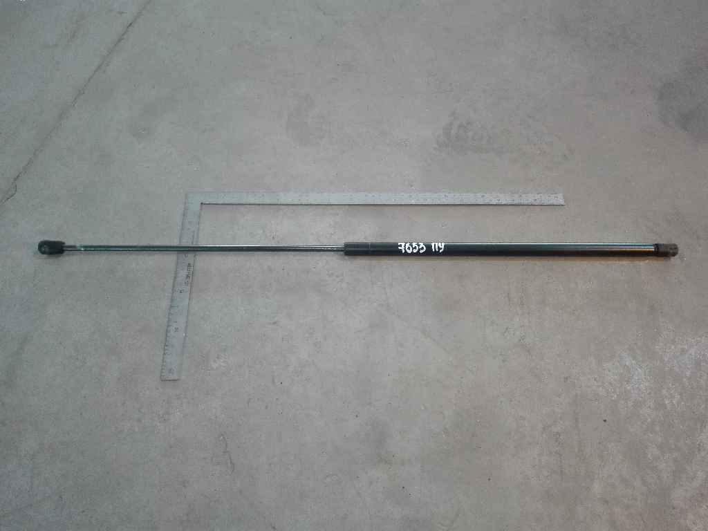 Газлифт капота б/у