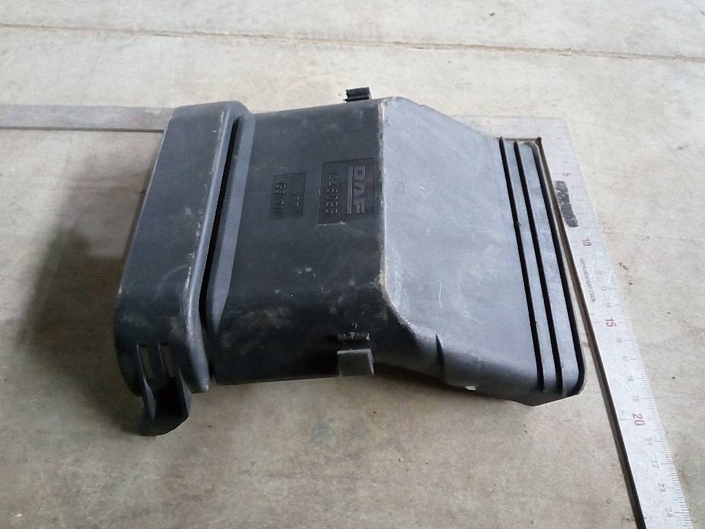 Крышка корпуса электрических контактов б/у