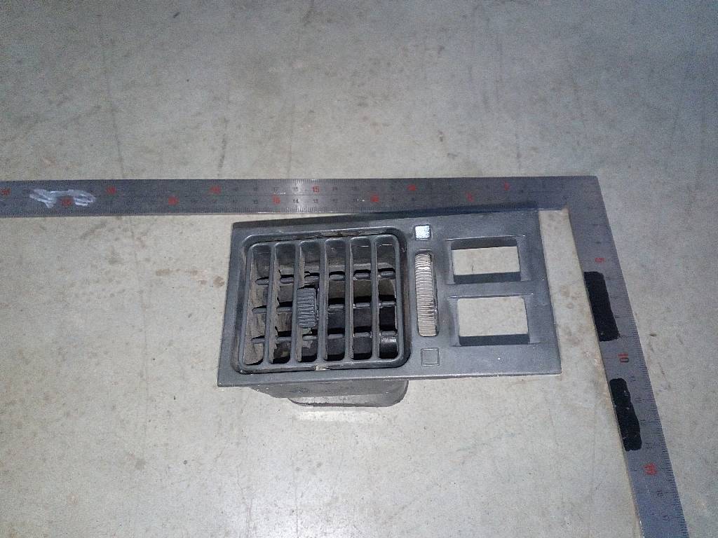 Дефлектор салона б/у