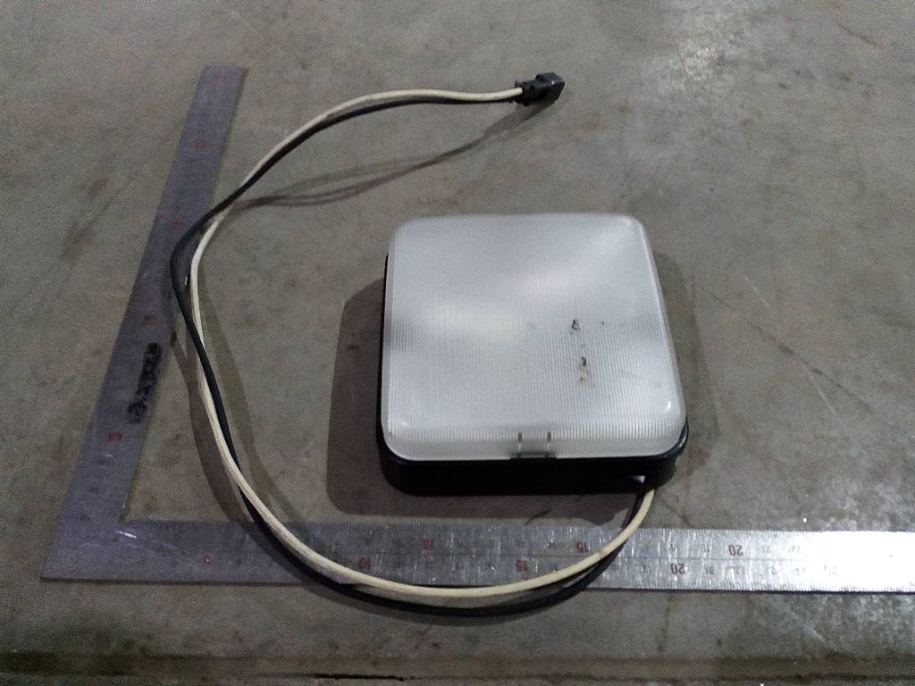 Плафон салона б/у