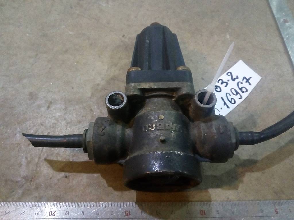 Кран ограничения давления б/у