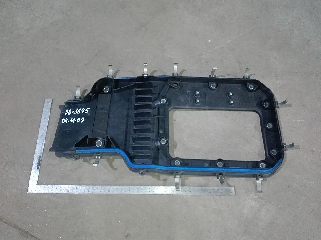 Корпус электрических контактов б/у