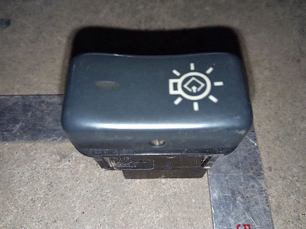 Клавиша б/у