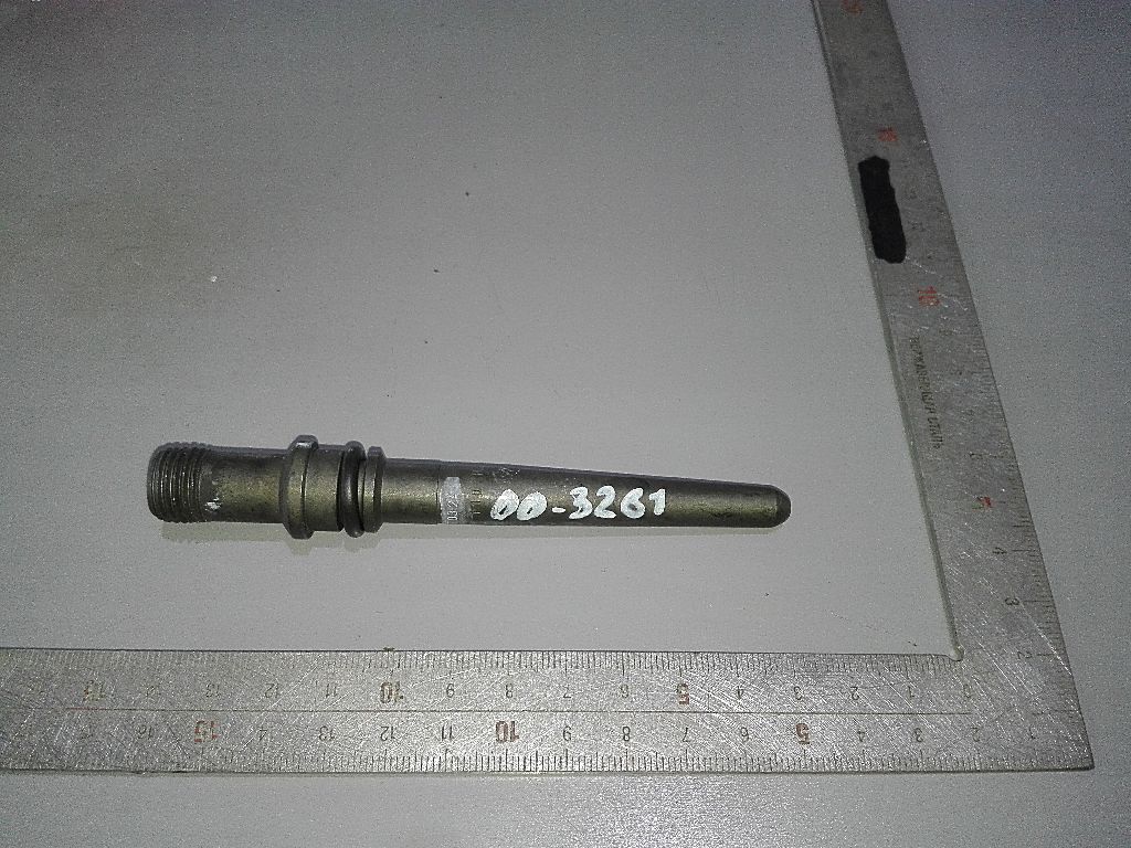 Трубка топливной форсунки OM457 б/у