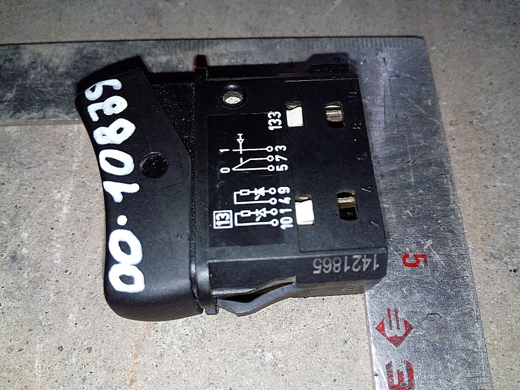 Клавиша автономного отопителя б/у