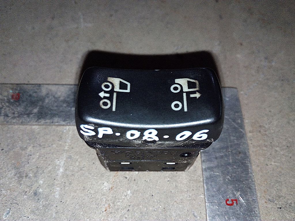 Клавиша управления подвеской б/у