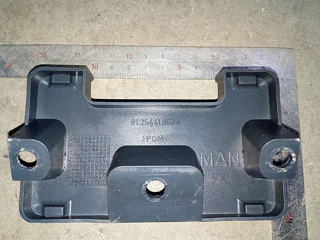 Кронштейн пульта управления подвеской б/у