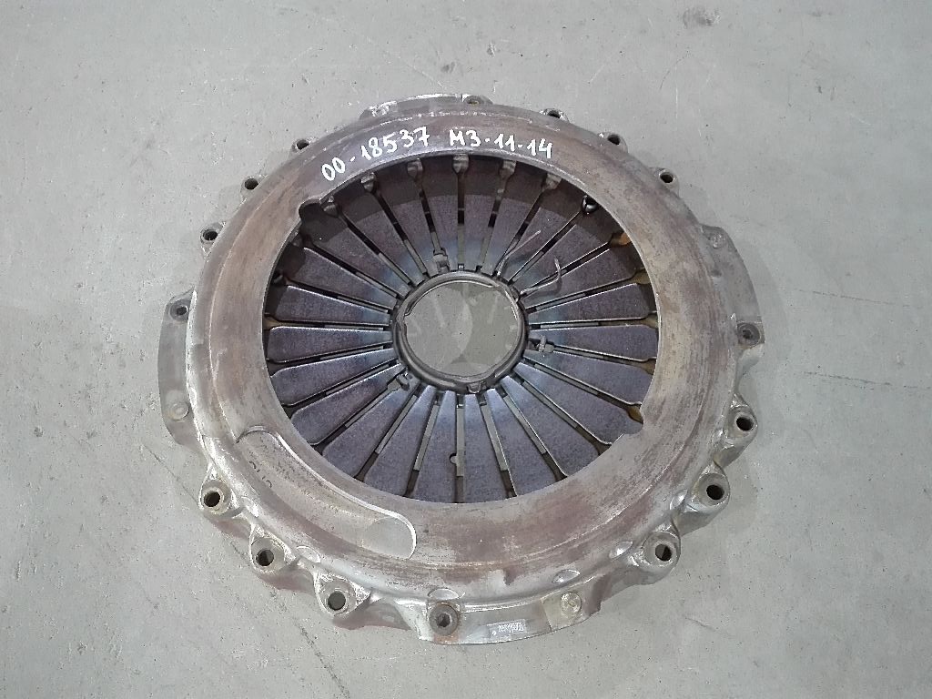Корзина сцепления D2066 б/у