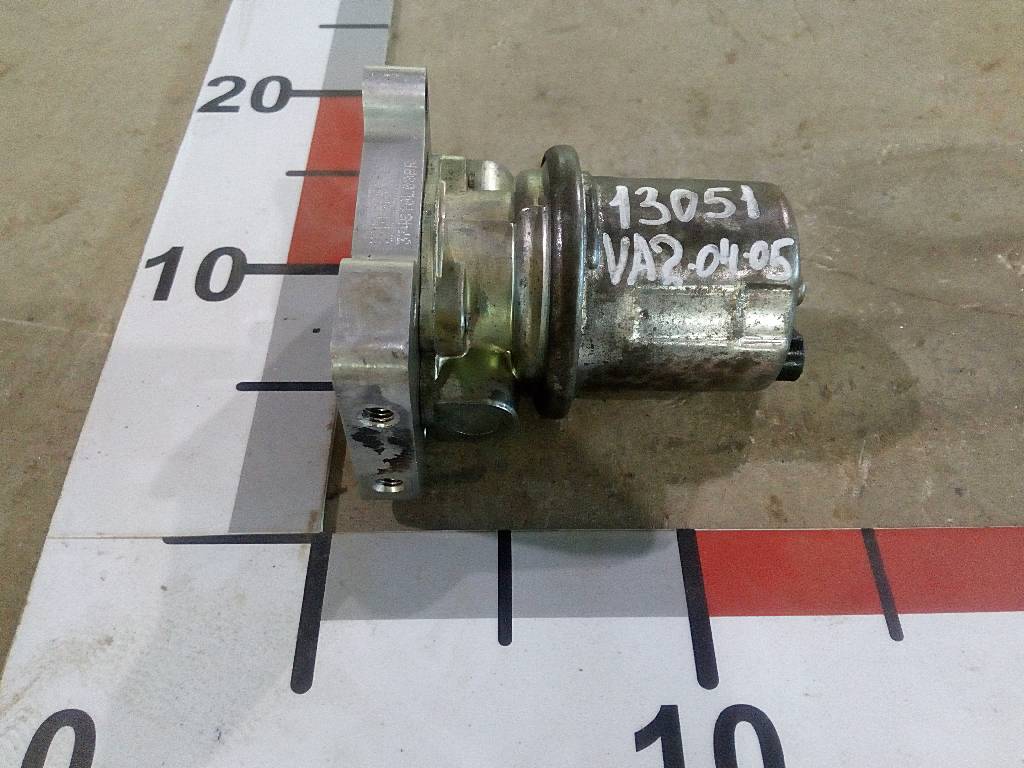 Насос топливный CUM15 б/у