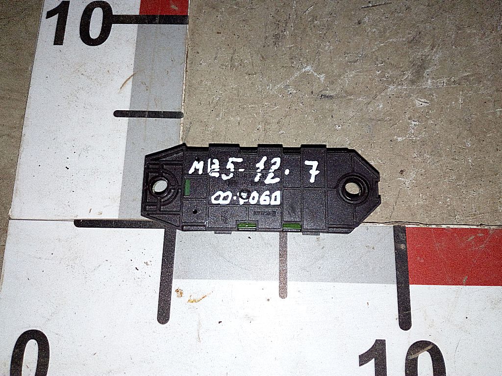 Разъем электрический б/у