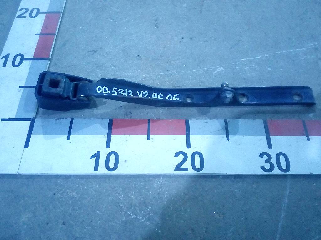 Петля капота б/у