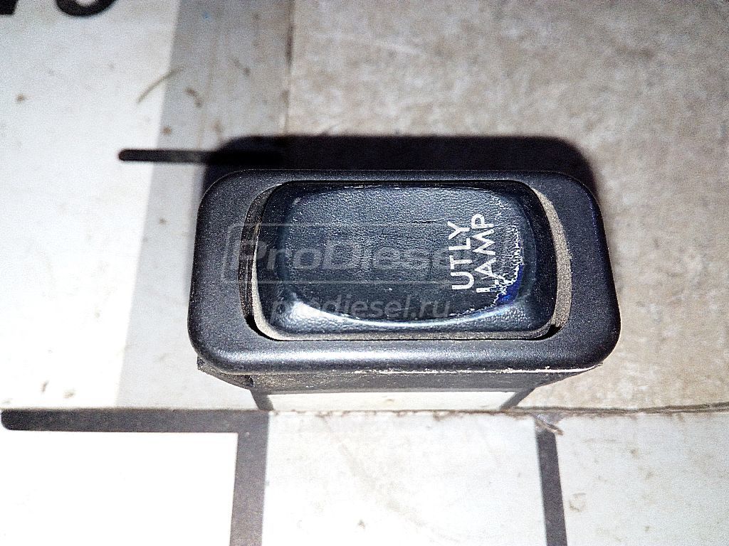 Клавиша габаритных фонарей б/у