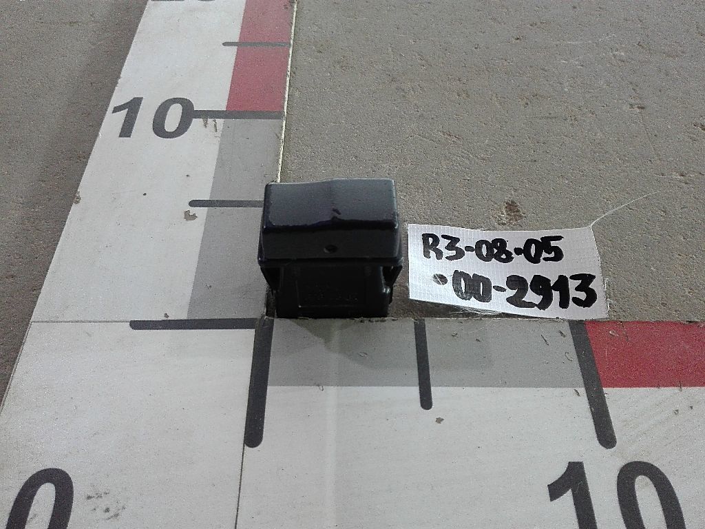 Заглушка клавиши б/у