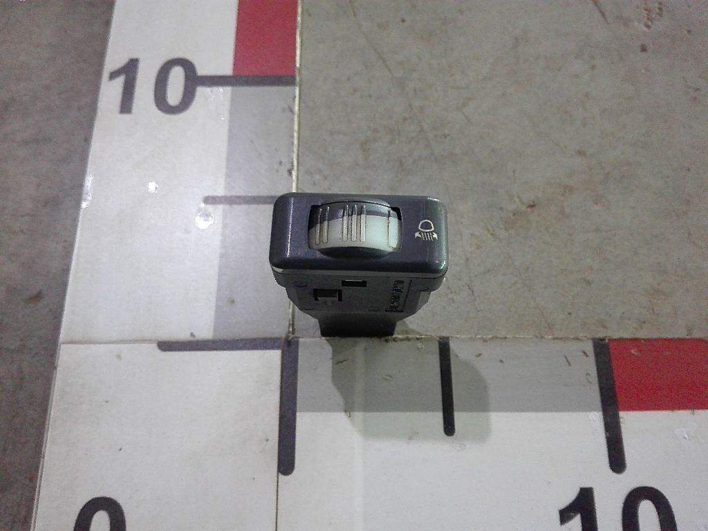 Корректор фар б/у