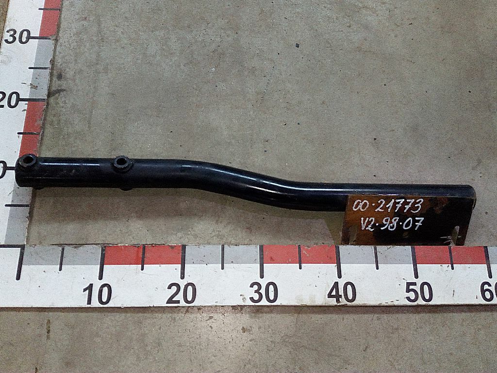 Кронштейн правой фары б/у