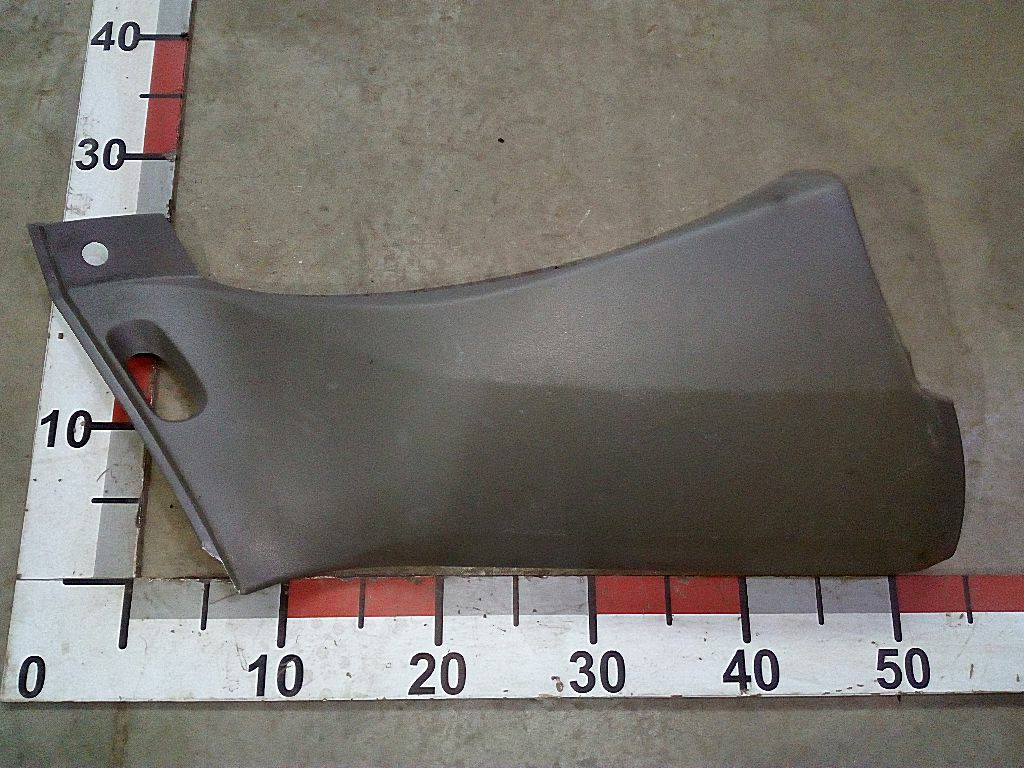 Накладка панели приборов правая б/у