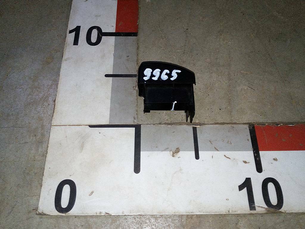 Заглушка клавиши б/у