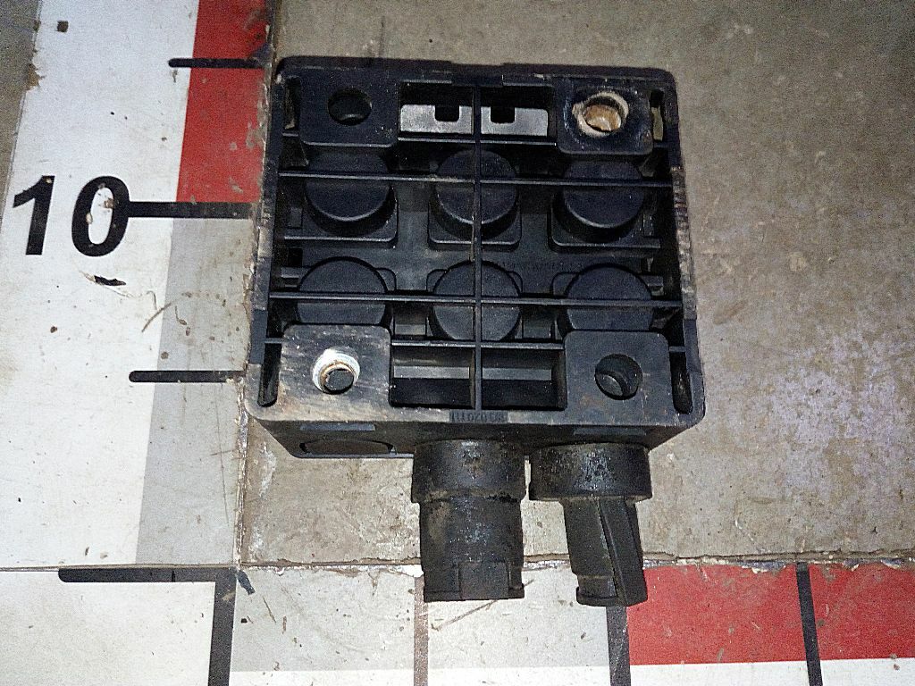 Коробка распределительная б/у