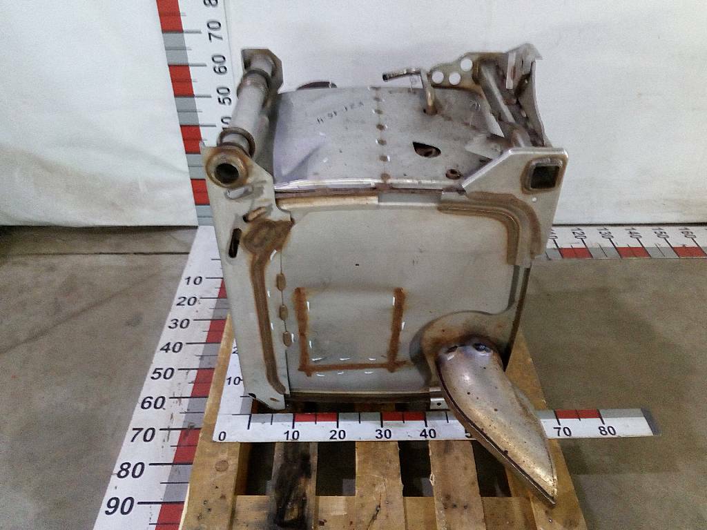 Глушитель основной б/у