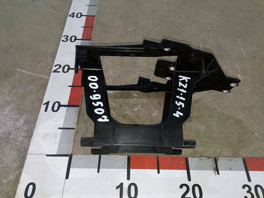 Кронштейн корпуса электрических контактов б/у