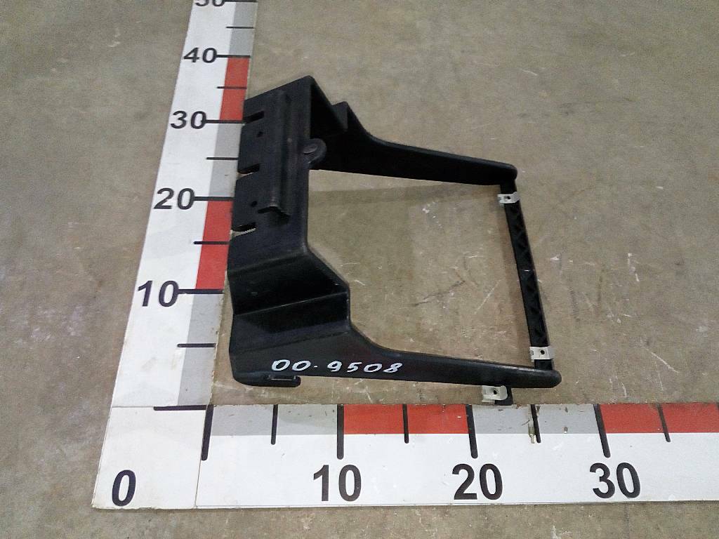 Кронштейн корпуса электрических контактов б/у