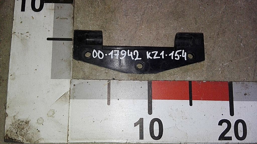 Крепление фары б/у