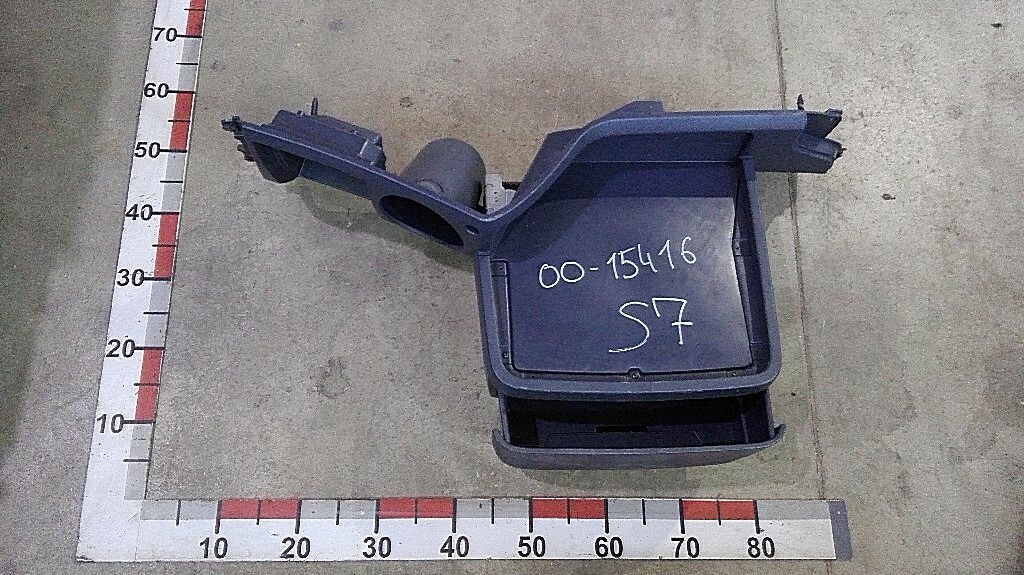 Накладка панели приборов б/у