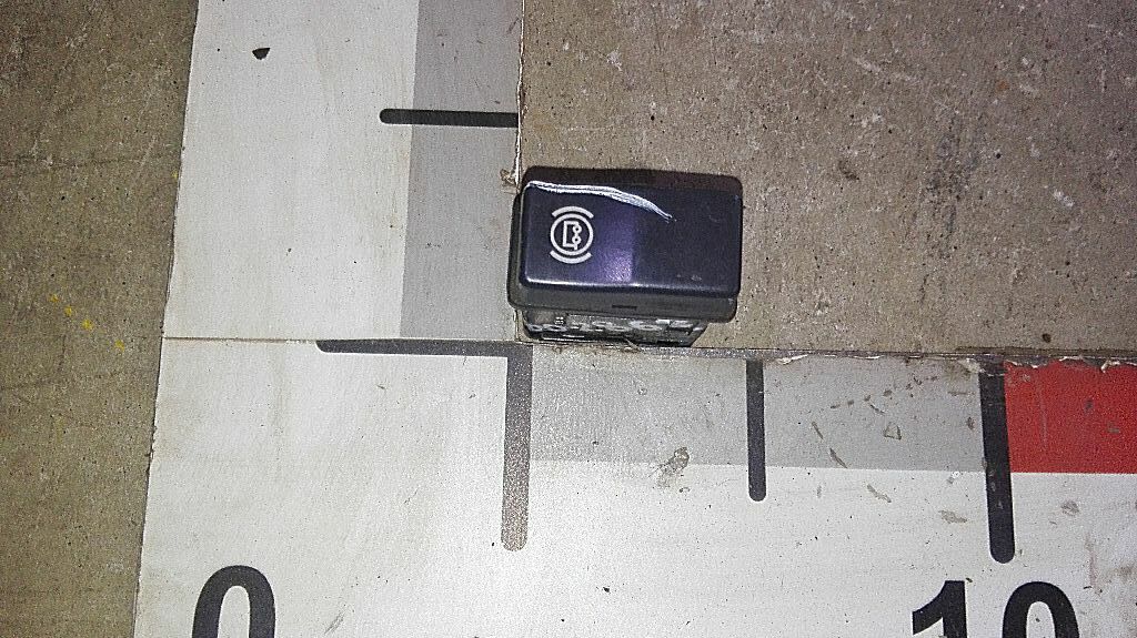 Клавиша тормоза прицепа б/у