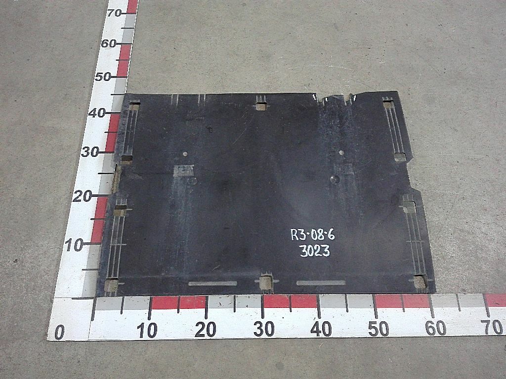 Щумоизоляция заднего крыла б/у