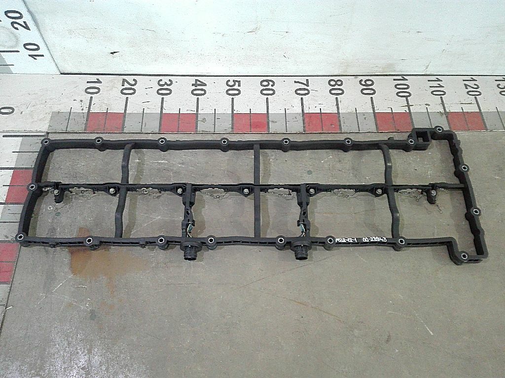 Проставка головки блока цилиндров OM471 б/у