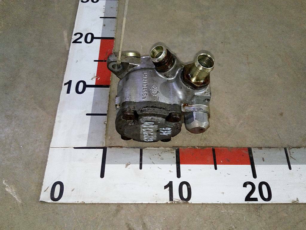 Насос ГУРа б/у