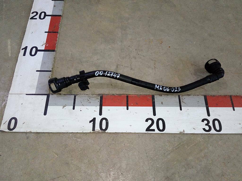 Трубка топливная D2066 б/у