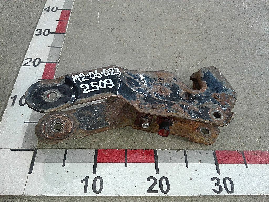 Замок кабины б/у