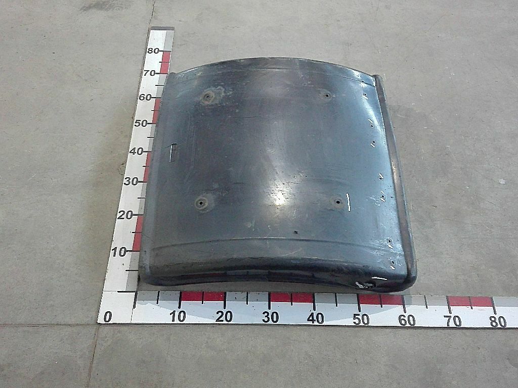 Крыло заднее верхняя часть б/у