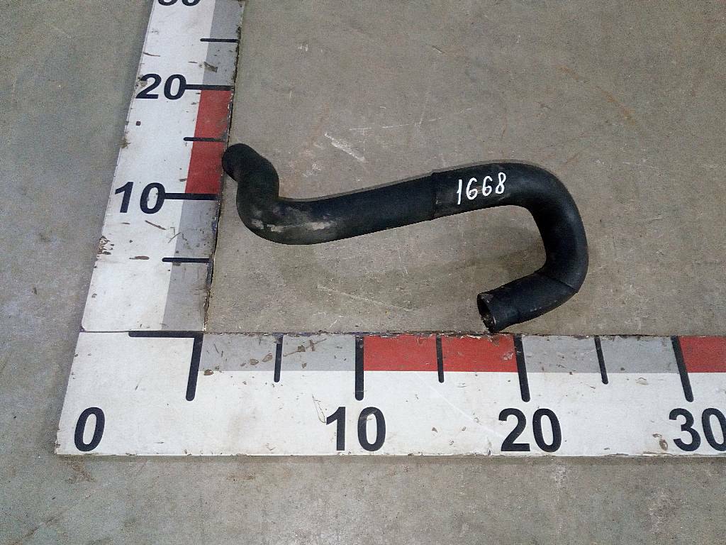 Патрубок печки б/у