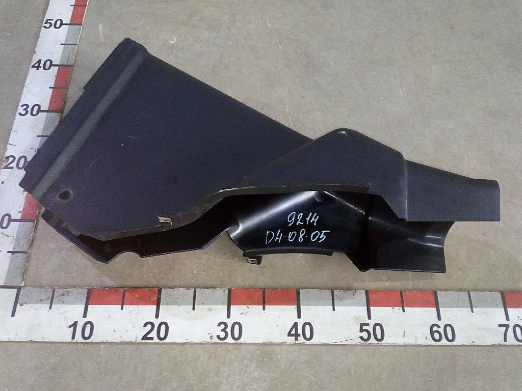 Кожух рулевой колонки нижний б/у