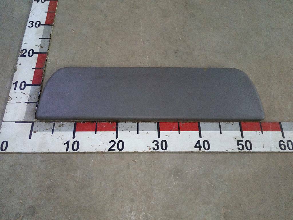 Накладка верхней консоли правая б/у