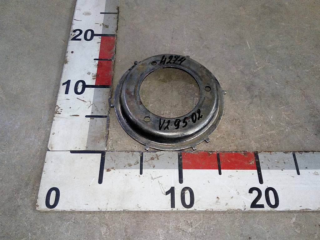 Проставка шестерни распредвала D12A б/у