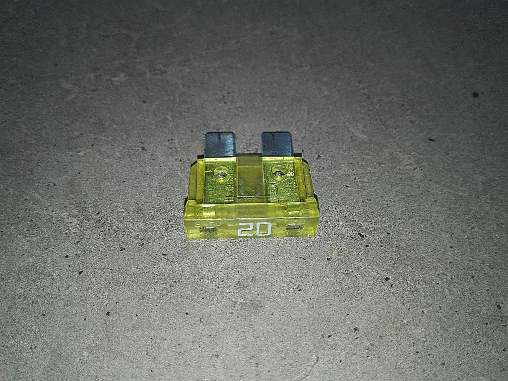 Предохранитель EU б/у