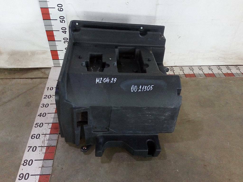 Ящик инструментальный левый б/у