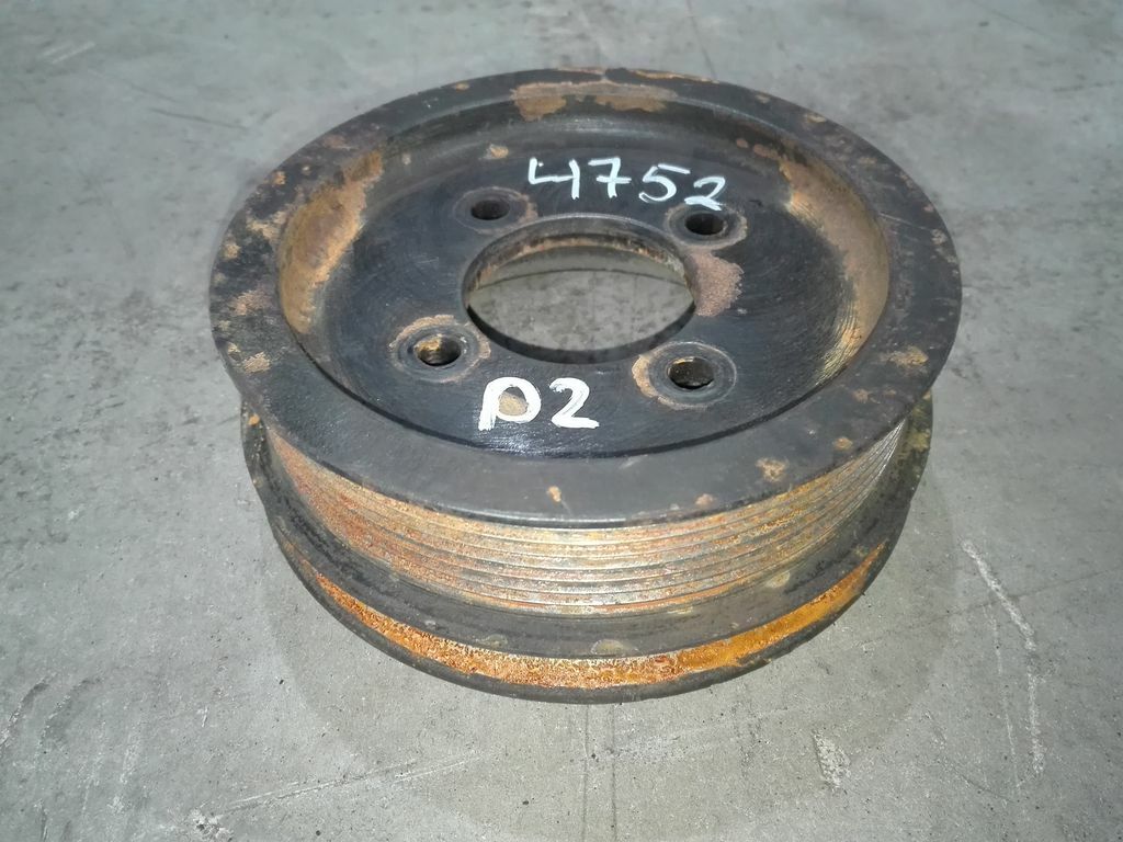 Шкив помпы XE315 б/у