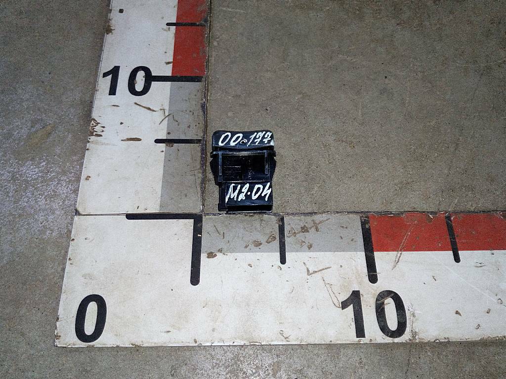 Клавиша центральной смазки б/у