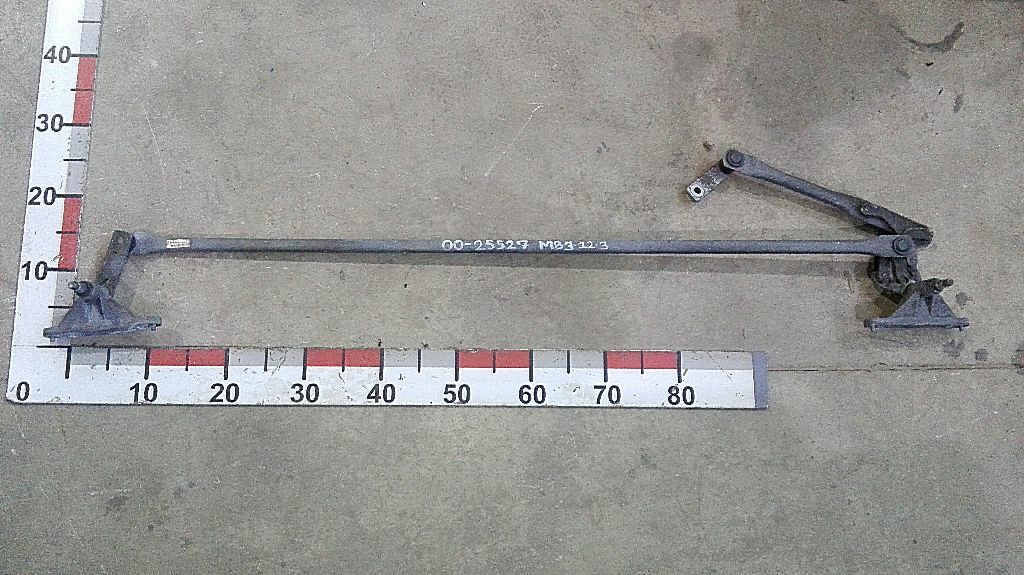 Трапеция стеклоочистителей б/у