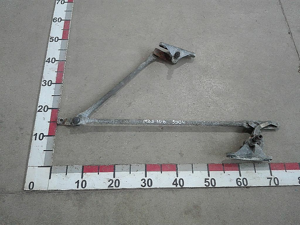 Трапеция стеклоочистителей б/у