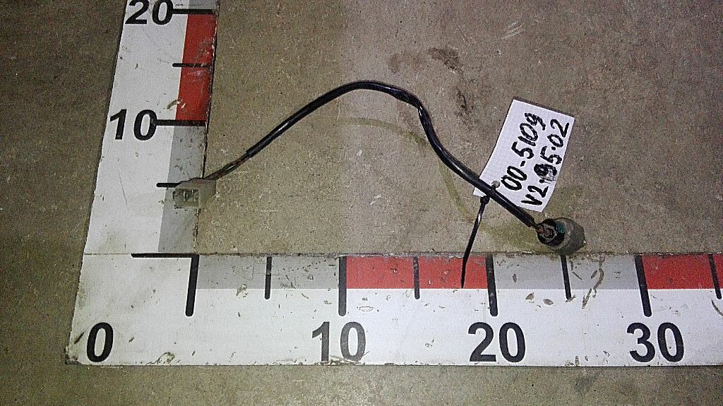 Датчик давления кондиционера б/у