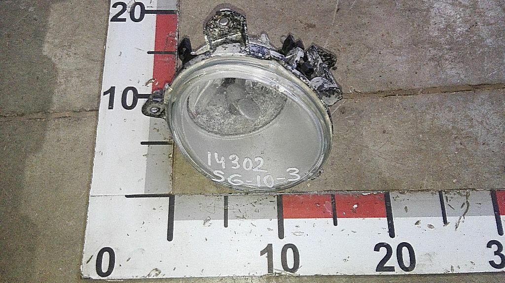 Фара противотуманная левая б/у